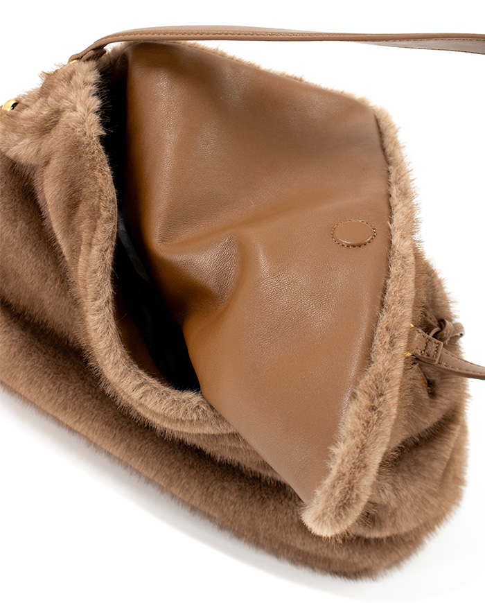SOAVE | Medium Flap